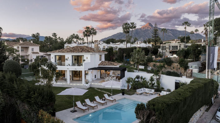 Image No.1-5 Bed Villa for sale