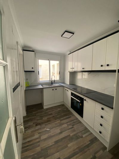 Image No.20-2 Bed Apartment for sale