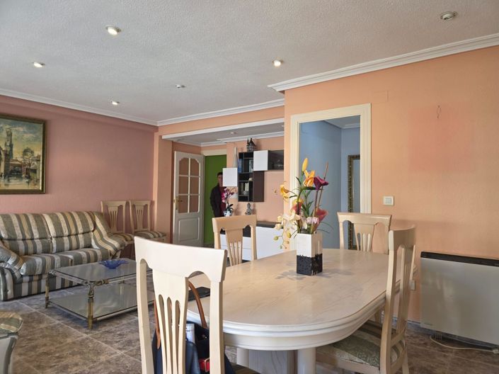 Image No.13-2 Bed Apartment for sale