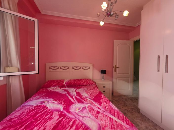 Image No.28-2 Bed Apartment for sale