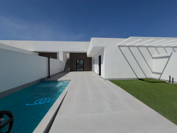 2 Bed Villa for sale