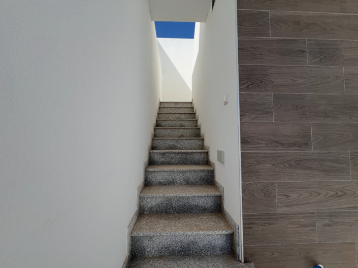 Image No.19-2 Bed Villa for sale