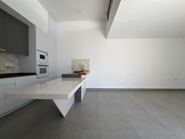 Image No.8-2 Bed Villa for sale