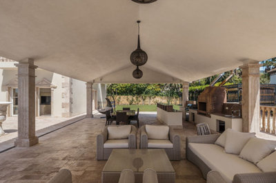 11-20939a0134ad724a8cb2a801094d15a4