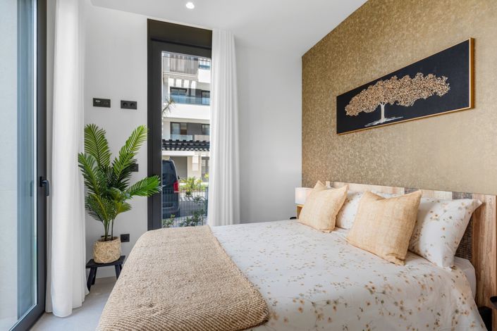 Image No.18-3 Bed Apartment for sale