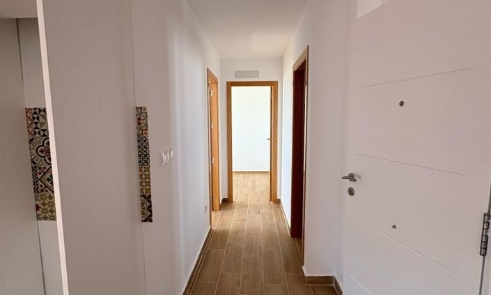 Image No.11-2 Bed Apartment for sale