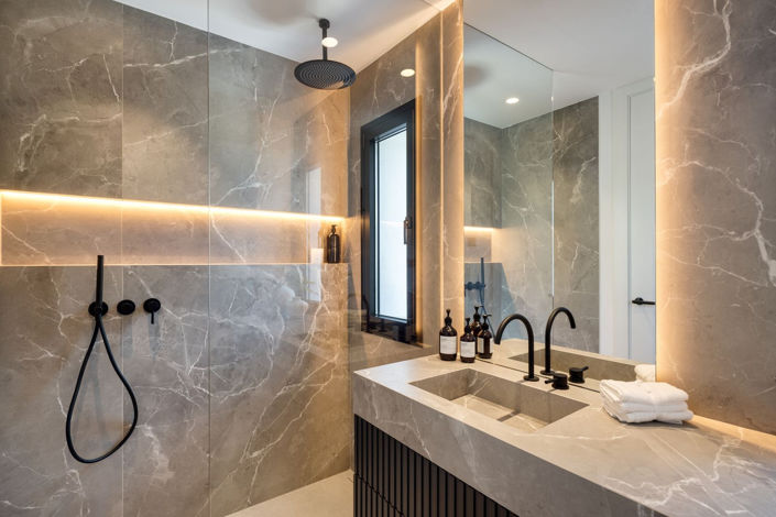 Image No.28-5 Bed Villa for sale