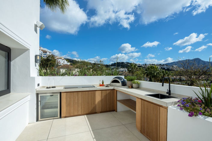 Image No.8-5 Bed Villa for sale