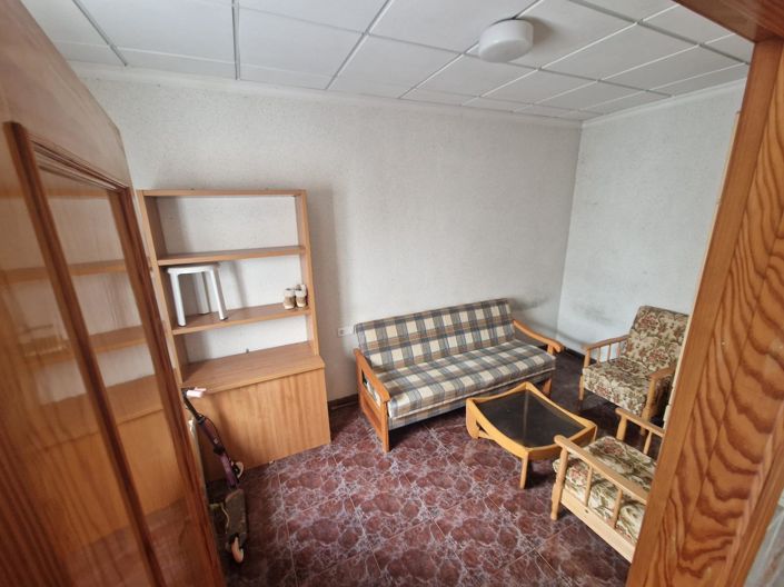 Image No.13-4 Bed Townhouse for sale