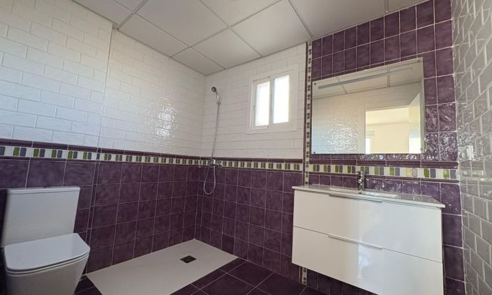 Image No.13-2 Bed Apartment for sale