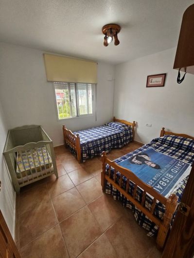 Image No.18-5 Bed Townhouse for sale