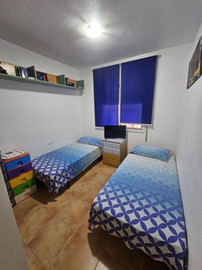 Image No.9-5 Bed Townhouse for sale