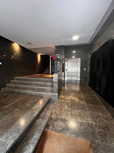 Image No.39-3 Bed Apartment for sale