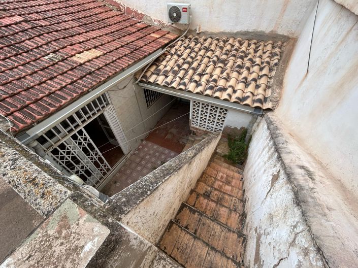 Image No.2-3 Bed Villa for sale