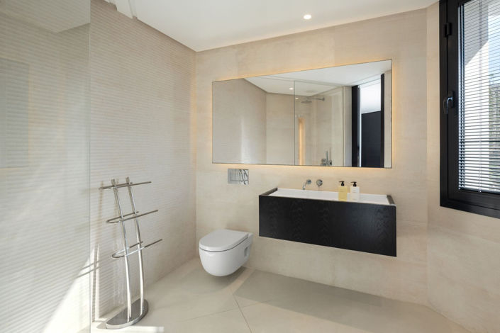 Image No.16-5 Bed Villa for sale