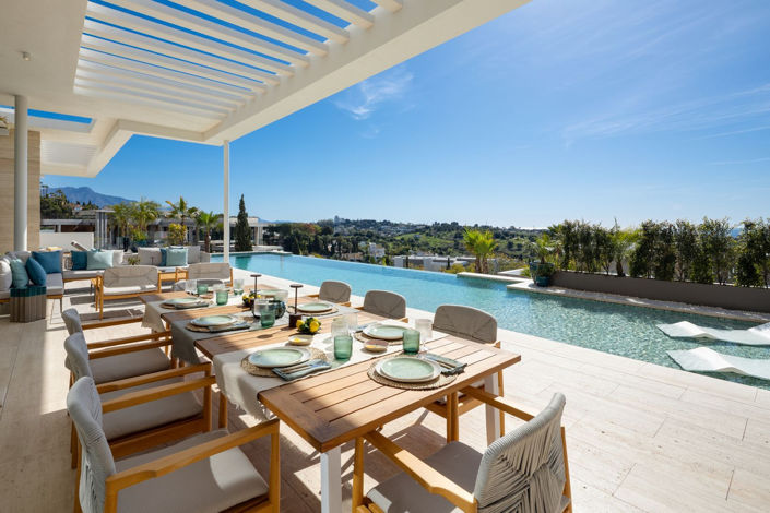 Image No.12-6 Bed Villa for sale