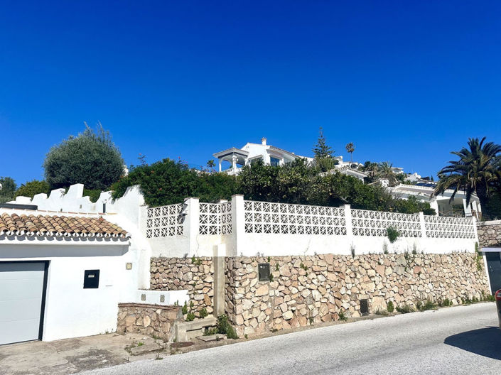 Image No.30-3 Bed Villa for sale