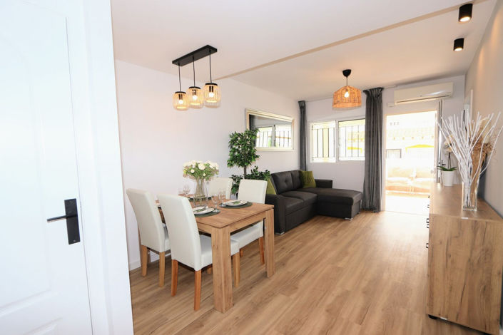 Image No.14-3 Bed House for sale