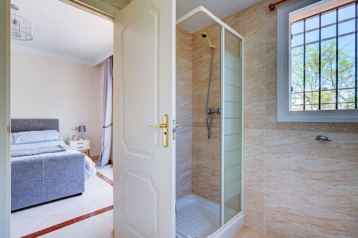 Image No.18-3 Bed Villa for sale