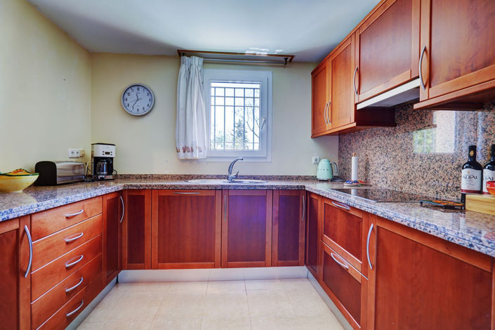 Image No.9-3 Bed Villa for sale