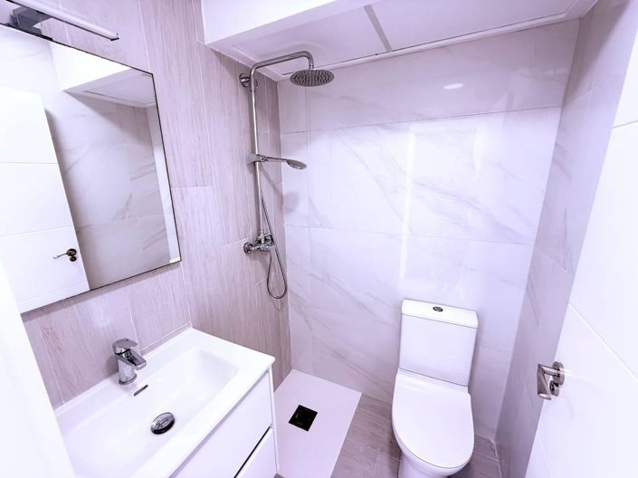 Image No.26-3 Bed Townhouse for sale