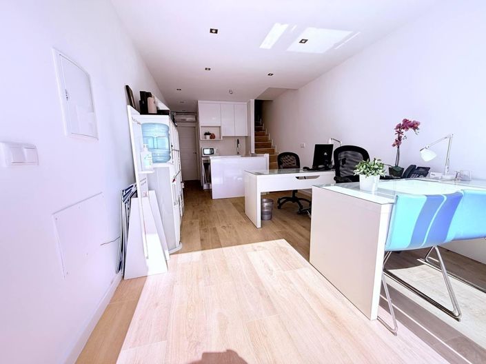 Image No.4-3 Bed Townhouse for sale