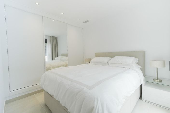 Image No.10-3 Bed Villa for sale