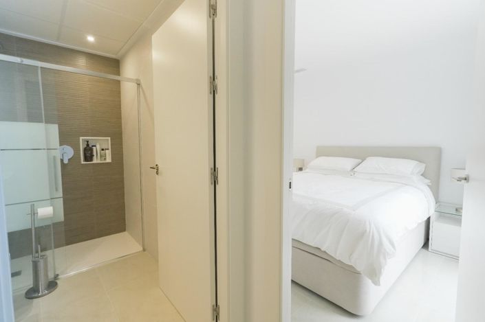 Image No.12-3 Bed Villa for sale