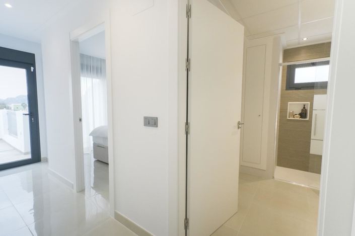 Image No.14-3 Bed Villa for sale