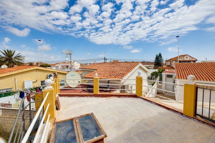 Image No.28-4 Bed Villa for sale