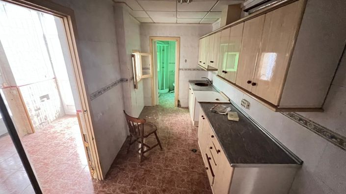 Image No.12-4 Bed Apartment for sale