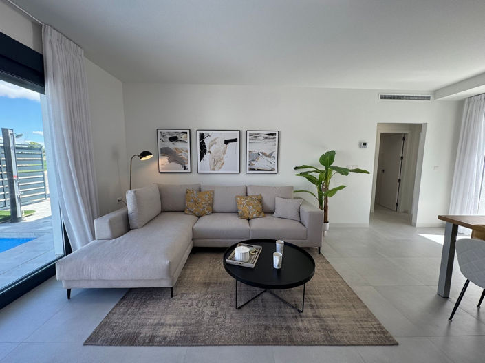 Image No.7-3 Bed House for sale