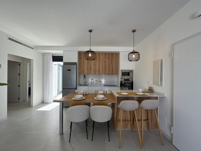 Image No.9-3 Bed House for sale