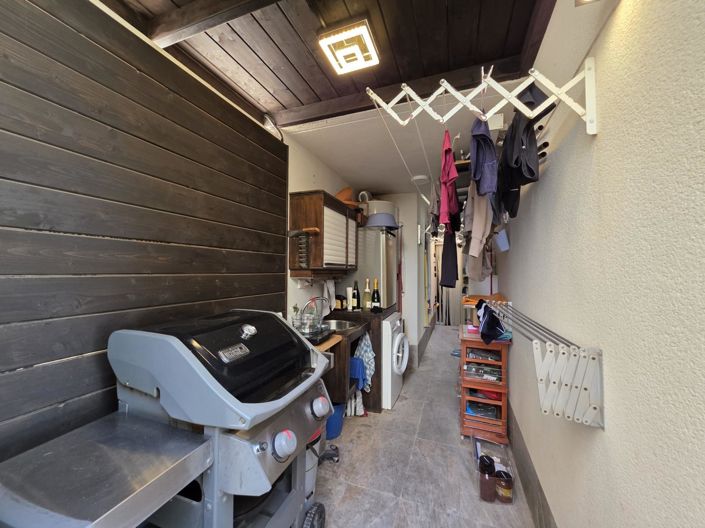 Image No.17-3 Bed Villa for sale