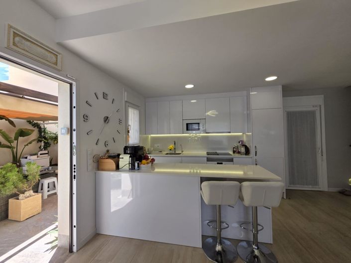 Image No.44-3 Bed Villa for sale