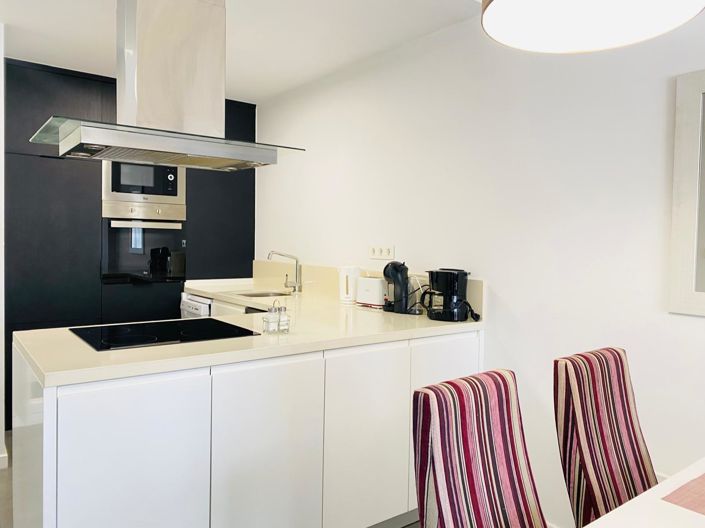 Image No.10-1 Bed Apartment for sale