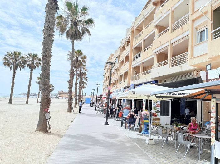 Image No.42-3 Bed Apartment for sale