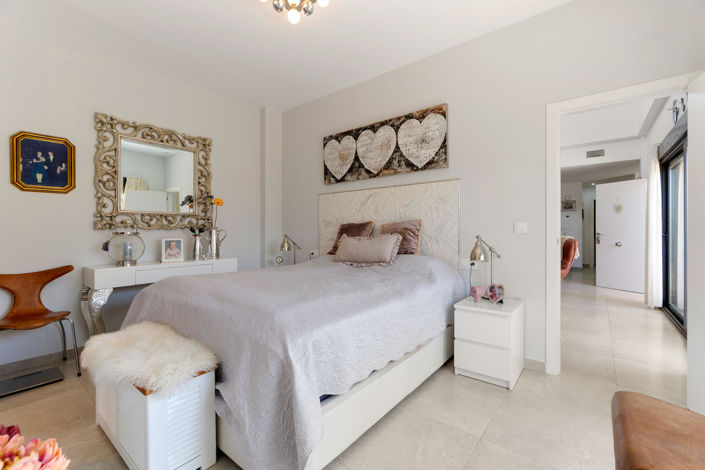 Image No.13-2 Bed Villa for sale