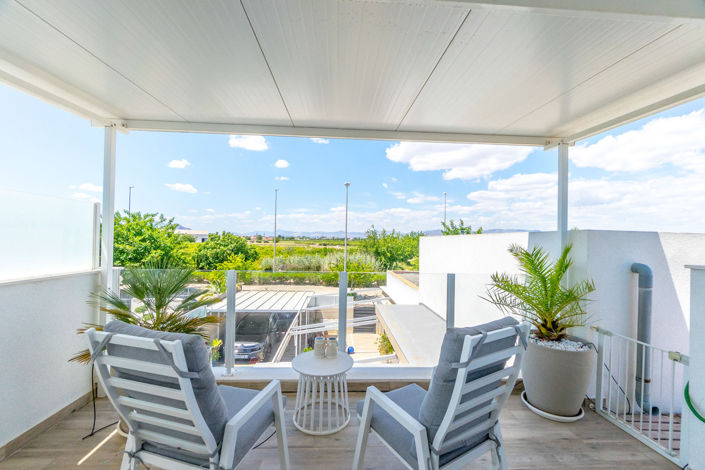 Image No.19-2 Bed Villa for sale