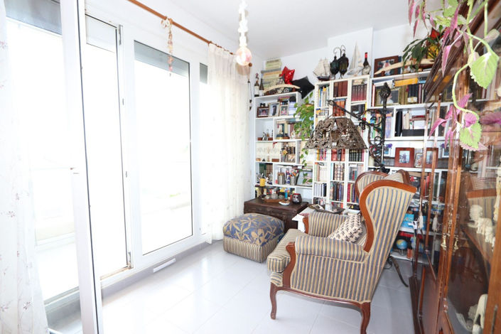 Image No.17-3 Bed Apartment for sale