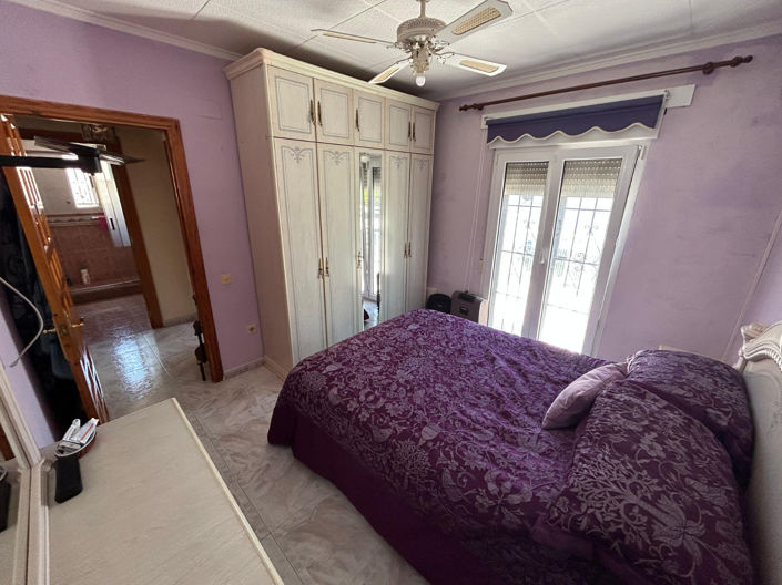 Image No.41-2 Bed Townhouse for sale