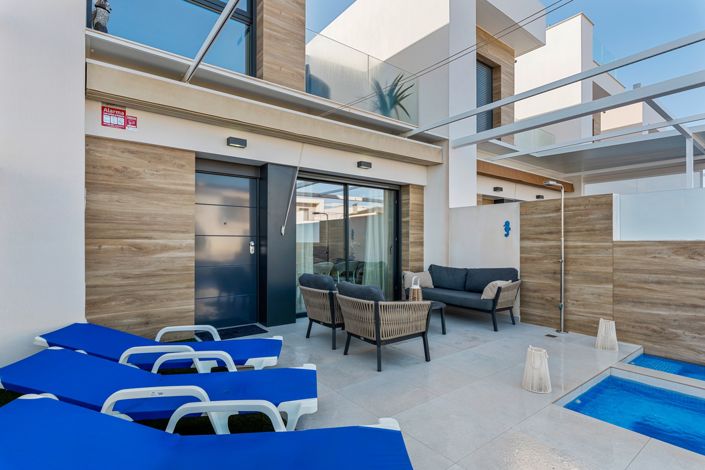 Image No.27-4 Bed Villa for sale