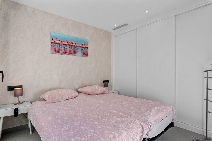 Image No.8-4 Bed Villa for sale