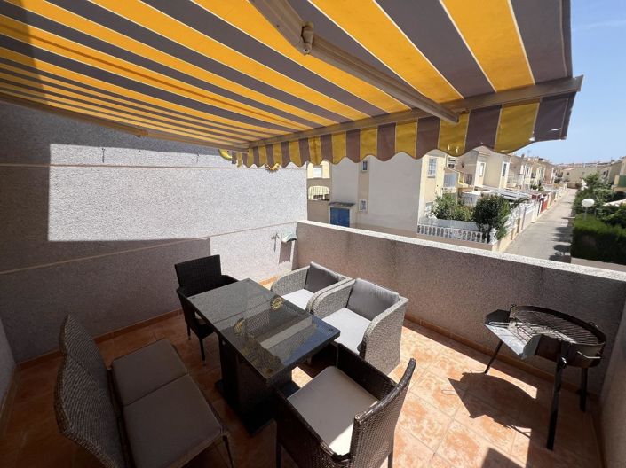 Image No.3-3 Bed Townhouse for sale