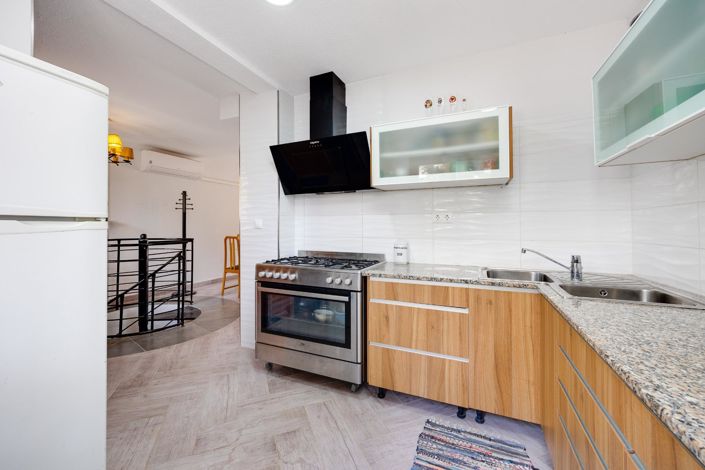 Image No.9-2 Bed Bungalow for sale