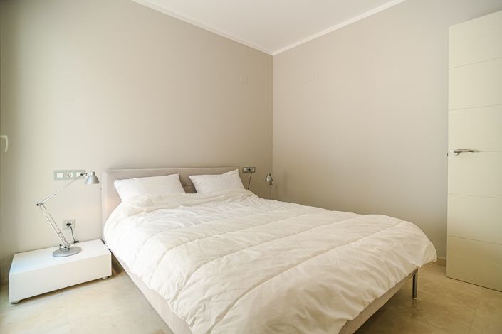 Image No.21-3 Bed Villa for sale