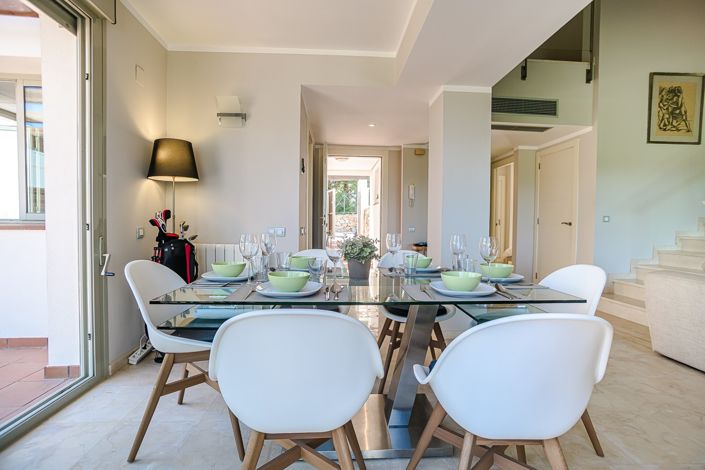 Image No.7-3 Bed Villa for sale