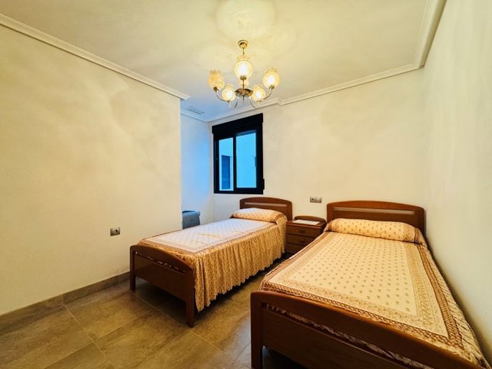 Image No.17-2 Bed Apartment for sale