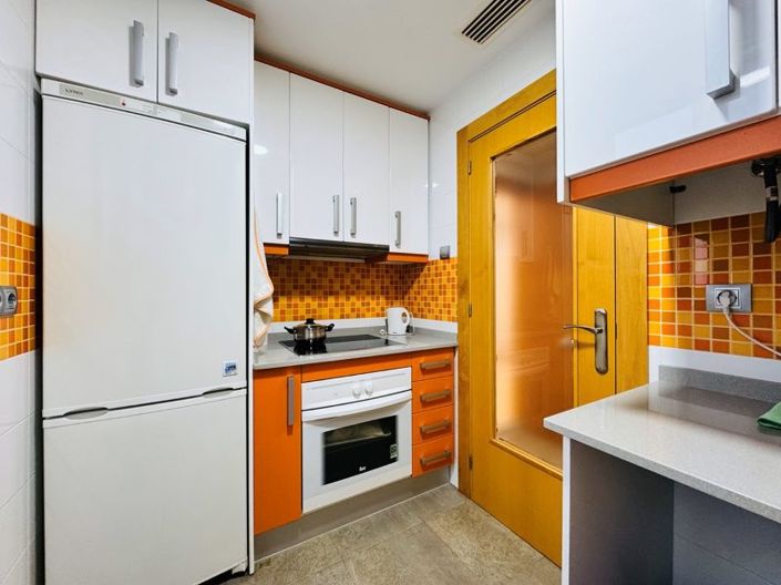 Image No.7-2 Bed Apartment for sale