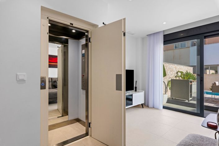 Image No.14-Villa de 4 chambres à vendre à Guardamar del Segura